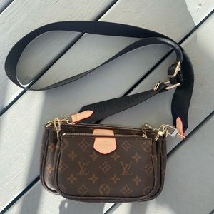Louis Vuitton cross body